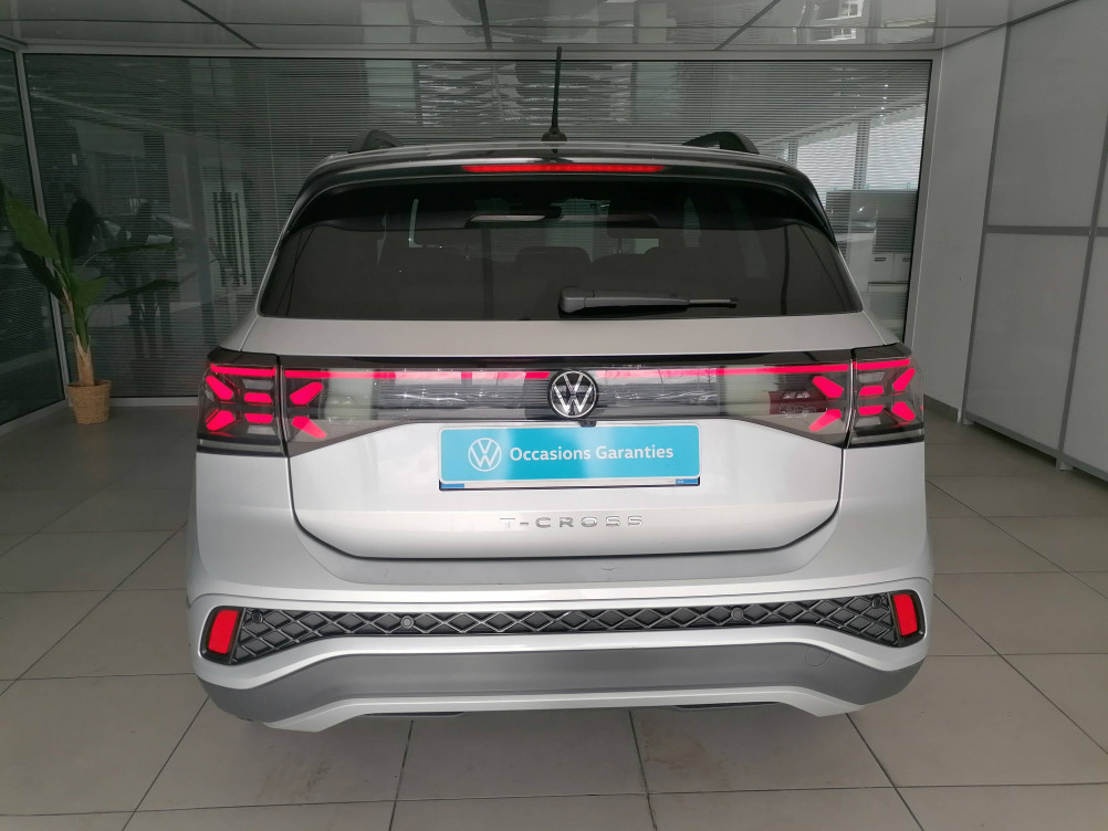 Acheter Volkswagen T-Cross T-Cross 1.0 TSI 116 Start/Stop DSG7 R-Line Edition 5p occasion dans les concessions du Groupe Faurie