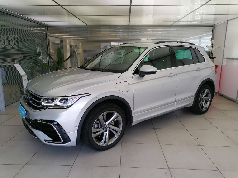 Acheter Volkswagen Tiguan Tiguan 1.4 eHybrid 245ch DSG6 R-Line 5p occasion dans les concessions du Groupe Faurie