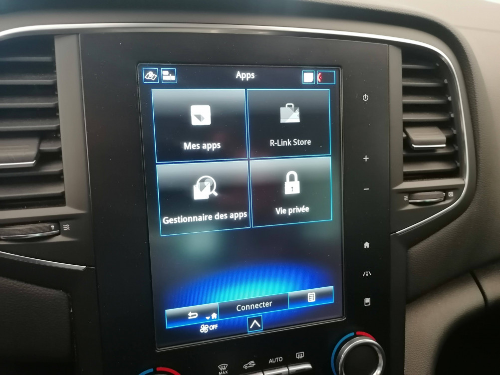 Acheter Renault Megane 4 Mégane IV Berline TCe 140 FAP GT-Line 5p occasion dans les concessions du Groupe Faurie