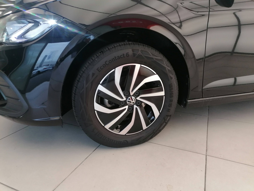 Acheter Volkswagen Polo Polo 1.0 TSI 95 S&S DSG7 VW Edition 5p occasion dans les concessions du Groupe Faurie