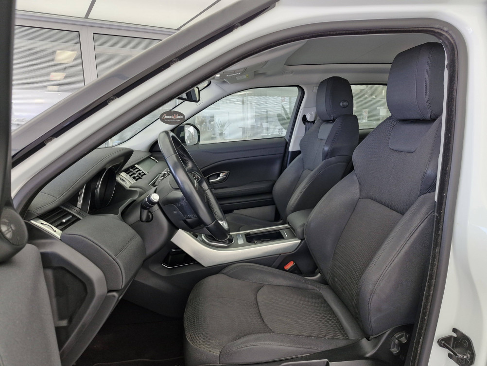 Acheter Land Rover Range Rover Evoque Range Rover Evoque eD4 150 BVM Pure 5p occasion dans les concessions du Groupe Faurie