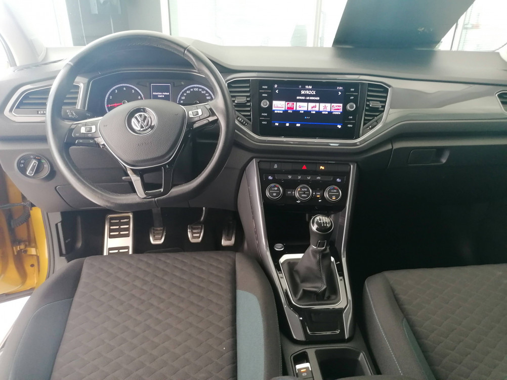 Acheter Volkswagen T-Roc T-Roc 1.0 TSI 115 Start/Stop BVM6 IQ.Drive 5p occasion dans les concessions du Groupe Faurie