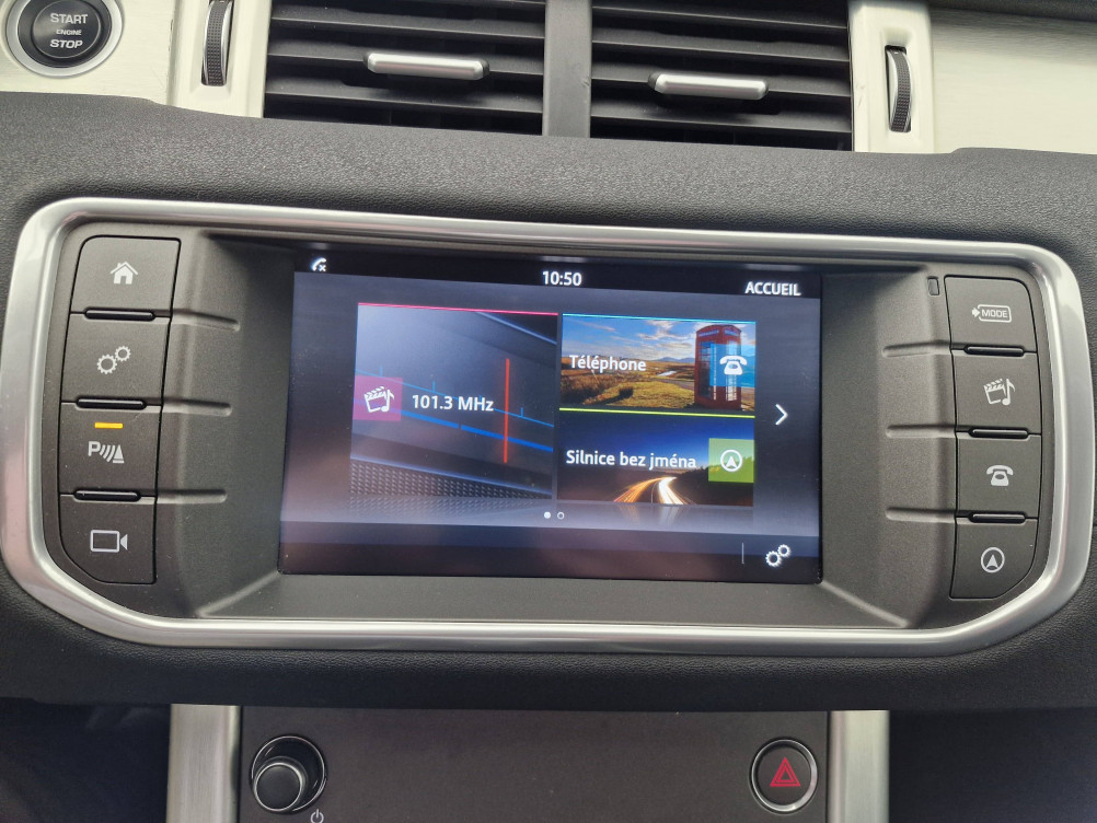 Acheter Land Rover Range Rover Evoque Range Rover Evoque eD4 150 BVM Pure 5p occasion dans les concessions du Groupe Faurie