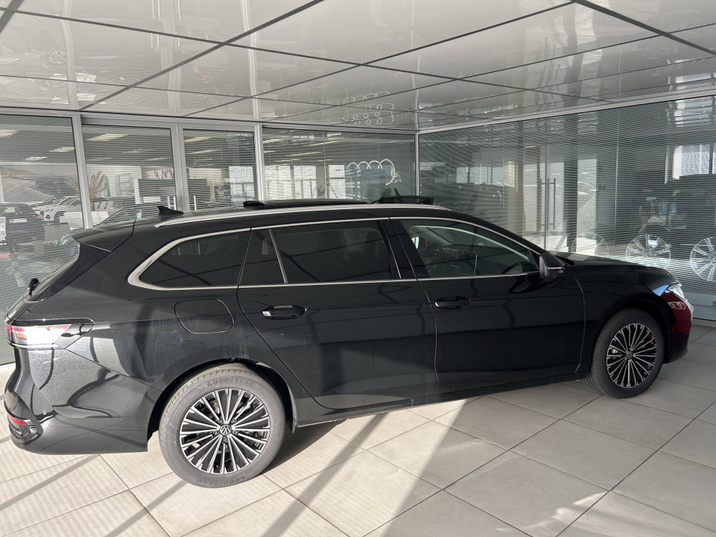 Acheter Volkswagen Passat Passat 1.5 eHybrid 204 DSG6 Elegance 5p neuf dans les concessions du Groupe Faurie