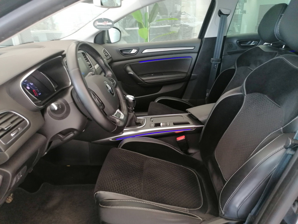 Acheter Renault Megane 4 Mégane IV Berline TCe 140 FAP GT-Line 5p occasion dans les concessions du Groupe Faurie