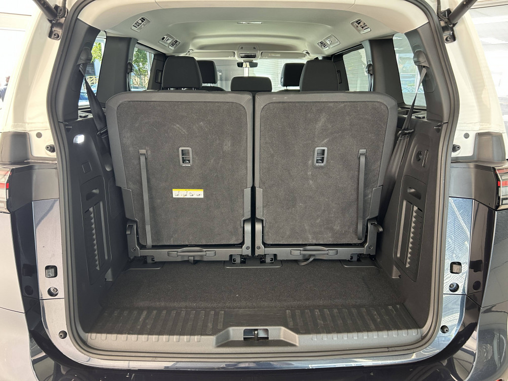 Acheter Volkswagen ID. Buzz ID. Buzz 286 ch Pro 7 places  5p occasion dans les concessions du Groupe Faurie