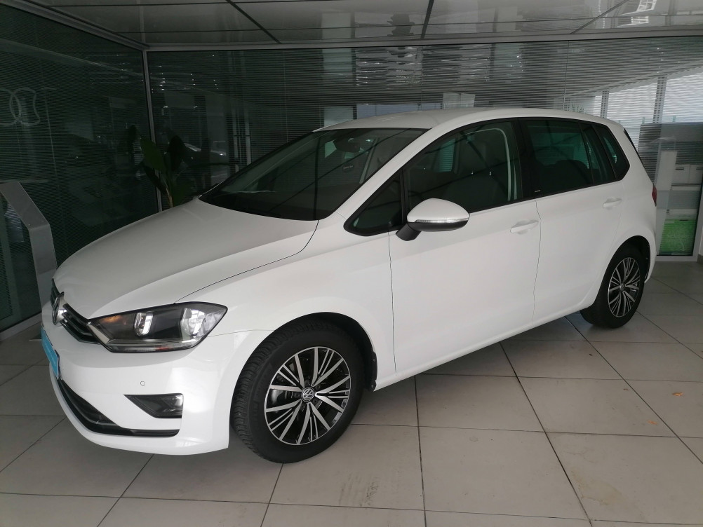 Acheter Volkswagen Golf SW Golf Sportsvan 1.4 TSI 125 BMT DSG7 Série Spéciale Allstar 5p occasion dans les concessions du Groupe Faurie