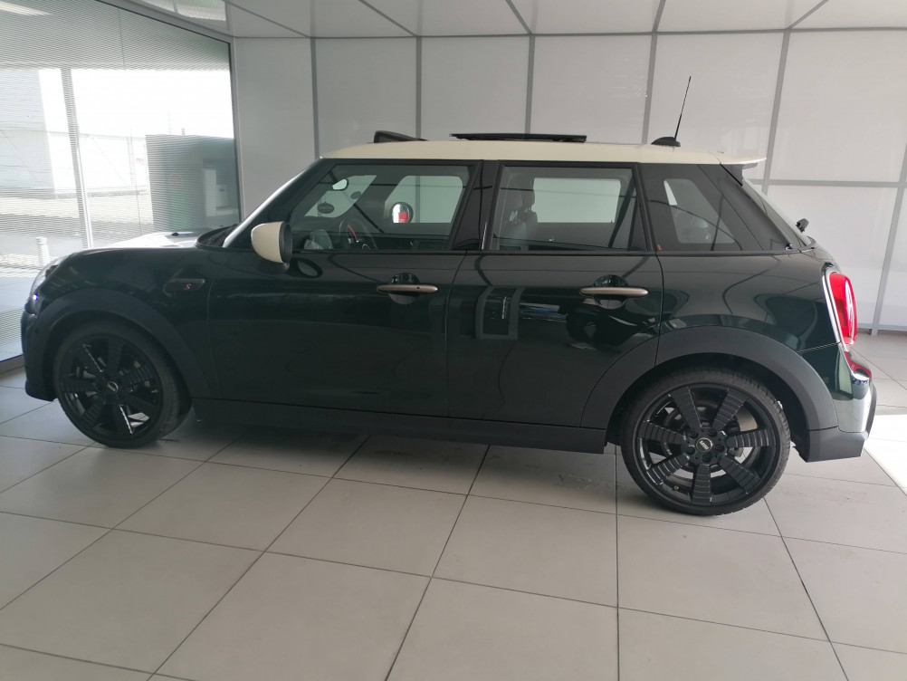 Acheter Mini Mini Hatch 5 Portes Cooper S 178 ch DKG7 Edition Resolute Plus 5p occasion dans les concessions du Groupe Faurie