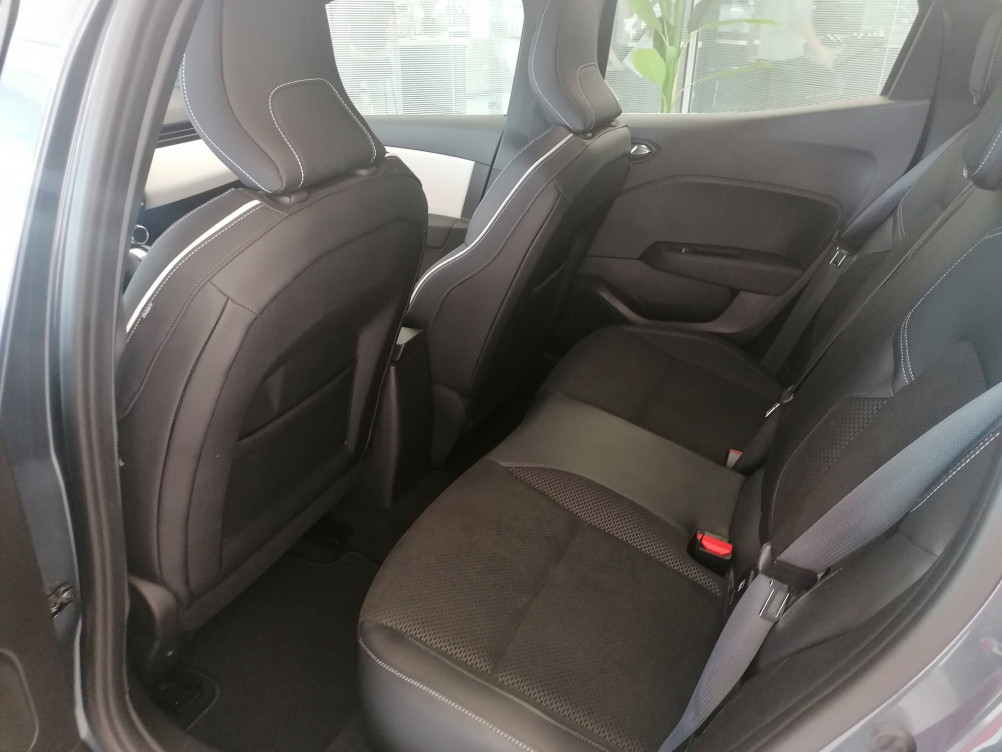 Acheter Renault Clio 5 Clio E-Tech 140 Intens 5p occasion dans les concessions du Groupe Faurie