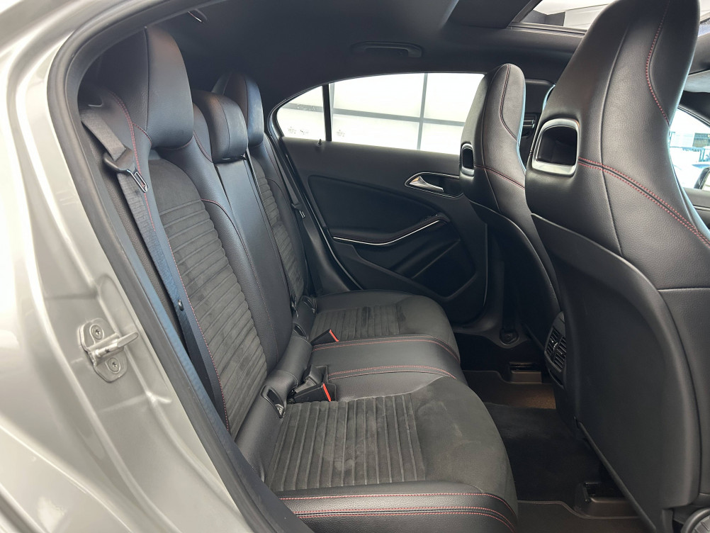 Acheter Mercedes Classe A Classe A 180 CDI BlueEFFICIENCY Fascination 7-G DCT A 5p occasion dans les concessions du Groupe Faurie
