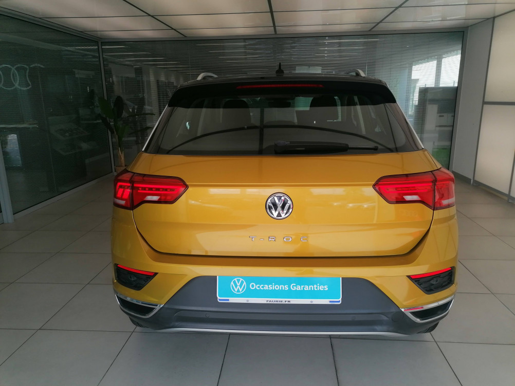 Acheter Volkswagen T-Roc T-Roc 1.0 TSI 115 Start/Stop BVM6 IQ.Drive 5p occasion dans les concessions du Groupe Faurie