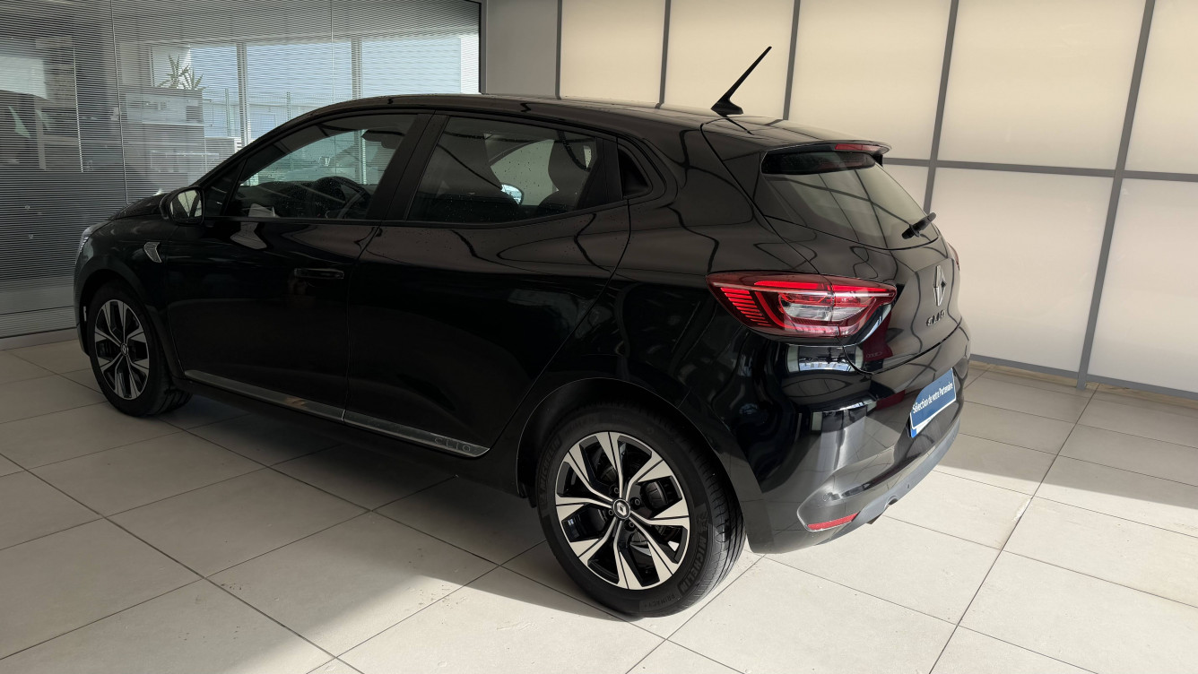 Acheter Renault Clio Clio Blue dCi 100 - 21N Limited  5p occasion dans les concessions du Groupe Faurie