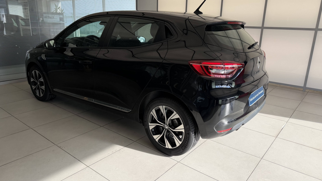 Acheter Renault Clio Clio Blue dCi 100 - 21N Limited  5p occasion dans les concessions du Groupe Faurie