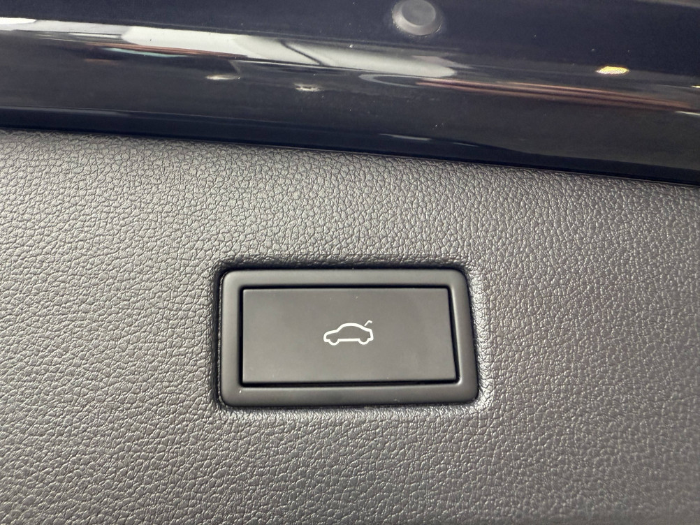 Acheter Volkswagen Tiguan Tiguan 2.0 TDI 150ch DSG7 R-Line Exclusive 5p occasion dans les concessions du Groupe Faurie