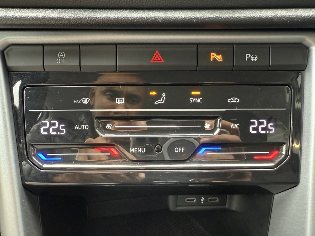 Acheter Volkswagen T-Roc T-Roc 1.0 TSI 110 Start/Stop BVM6 Life 5p occasion dans les concessions du Groupe Faurie