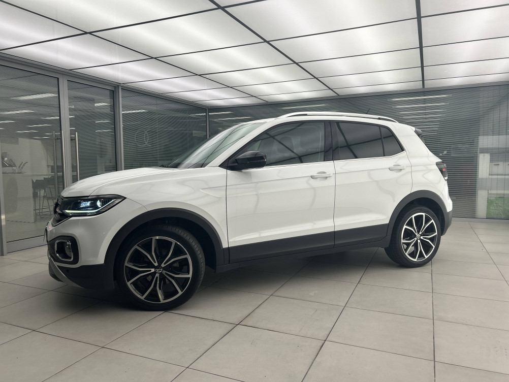 Acheter Volkswagen T-Cross T-Cross 1.0 TSI 110 Start/Stop DSG7 Carat 5p occasion dans les concessions du Groupe Faurie