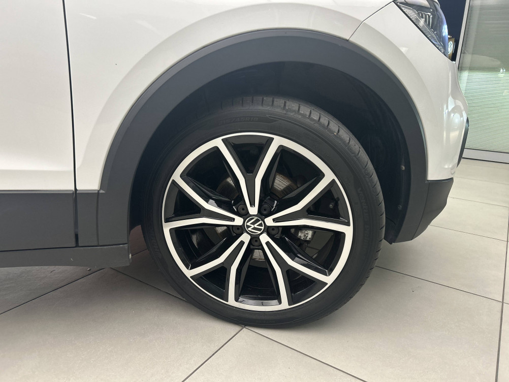 Acheter Volkswagen T-Cross T-Cross 1.0 TSI 110 Start/Stop DSG7 Carat 5p occasion dans les concessions du Groupe Faurie