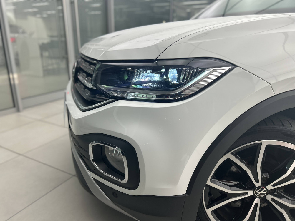 Acheter Volkswagen T-Cross T-Cross 1.0 TSI 110 Start/Stop DSG7 Carat 5p occasion dans les concessions du Groupe Faurie