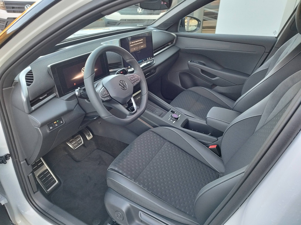 Acheter Volkswagen T-Roc T-Roc 1.5 eTSI EVO2 Hybrid 150 ch DSG7 R-Line 5p neuf dans les concessions du Groupe Faurie