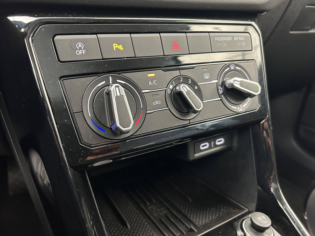 Acheter Volkswagen T-Cross T-Cross 1.0 TSI 116 Start/Stop DSG7 VW Edition 5p occasion dans les concessions du Groupe Faurie