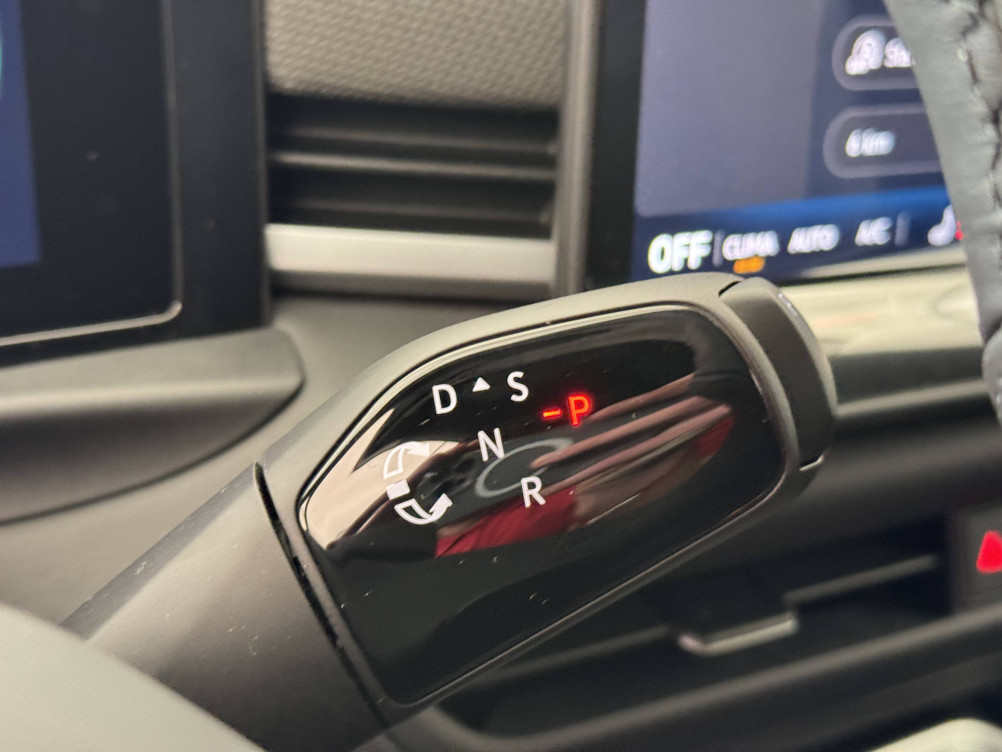 Acheter Volkswagen T-Roc T-Roc 1.5 eTSI EVO2 Hybrid 150 ch DSG7 R-Line 5p neuf dans les concessions du Groupe Faurie