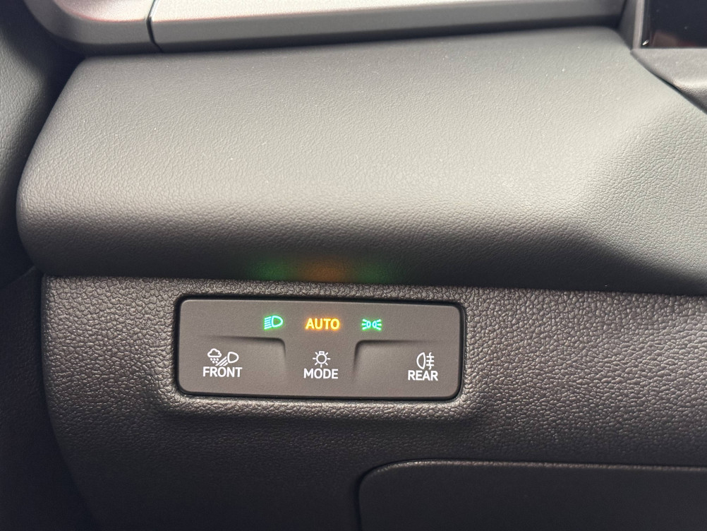 Acheter Volkswagen T-Roc T-Roc 1.5 eTSI EVO2 Hybrid 150 ch DSG7 R-Line 5p neuf dans les concessions du Groupe Faurie