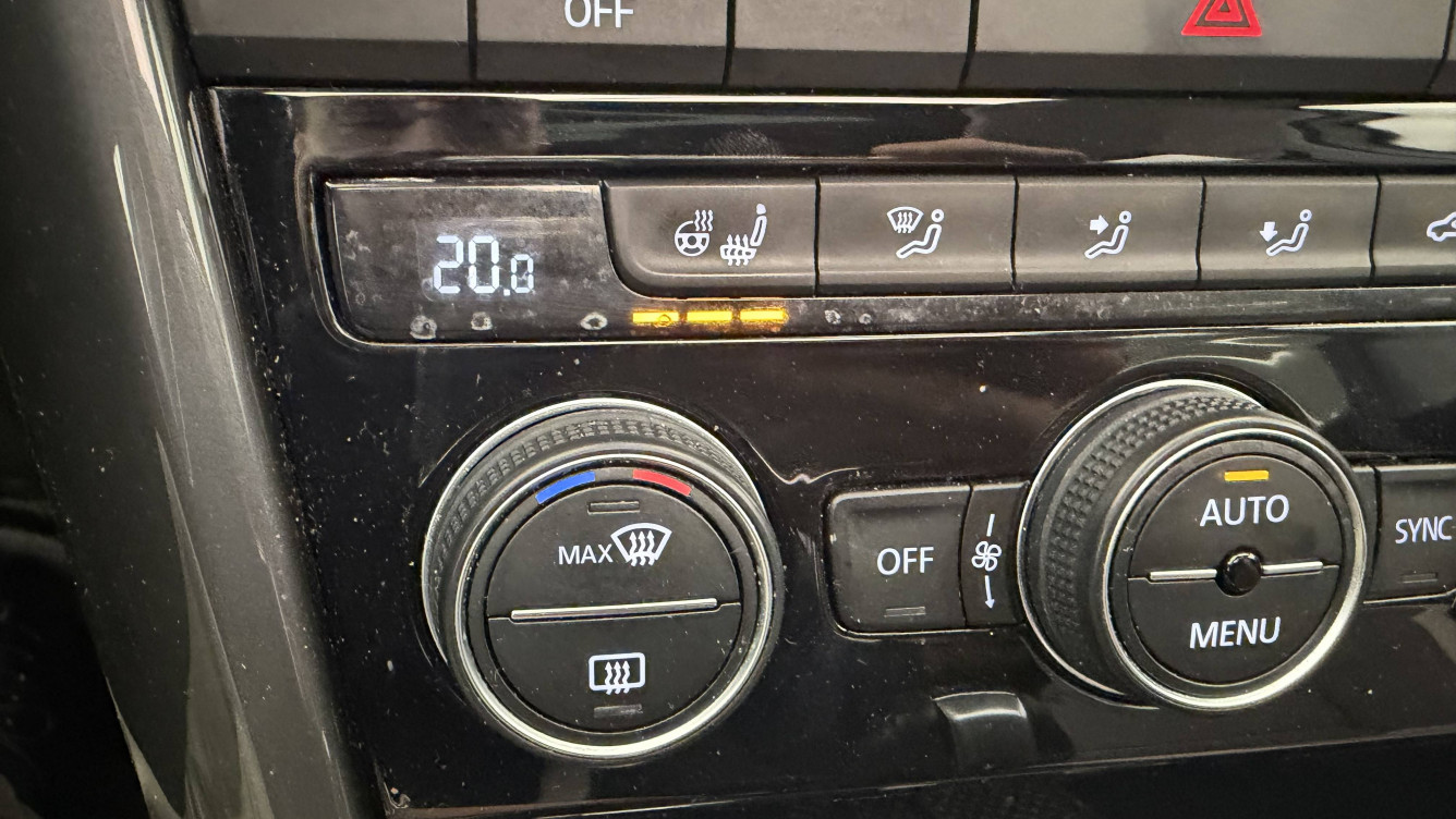 Acheter Volkswagen T-Roc T-Roc 1.5 TSI 150 EVO Start/Stop DSG7 Carat Exclusive 5p occasion dans les concessions du Groupe Faurie