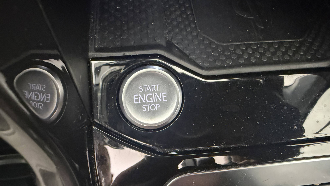 Acheter Volkswagen T-Roc T-Roc 1.5 TSI 150 EVO Start/Stop DSG7 Carat Exclusive 5p occasion dans les concessions du Groupe Faurie