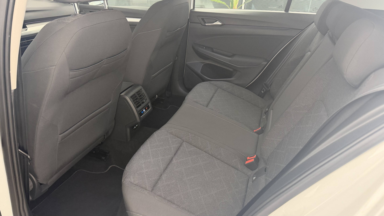 Acheter Volkswagen Golf Golf 2.0 TDI SCR 115 DSG7 Life 5p occasion dans les concessions du Groupe Faurie