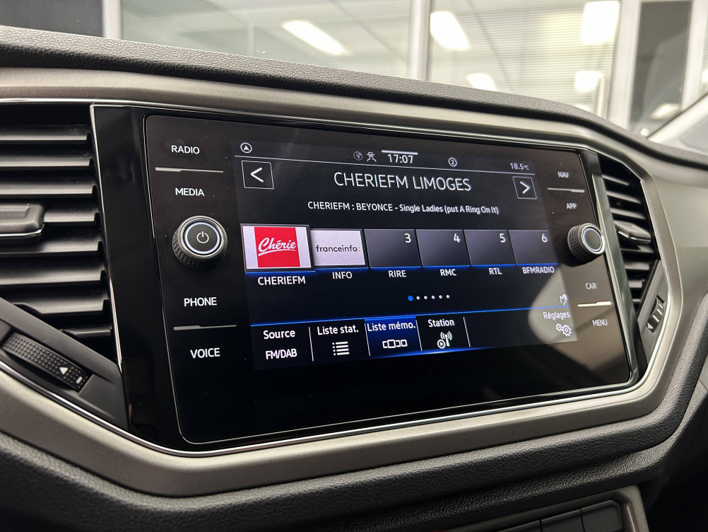 Acheter Volkswagen T-Roc T-Roc 1.5 TSI 150 EVO Start/Stop DSG7 Lounge 5p occasion dans les concessions du Groupe Faurie