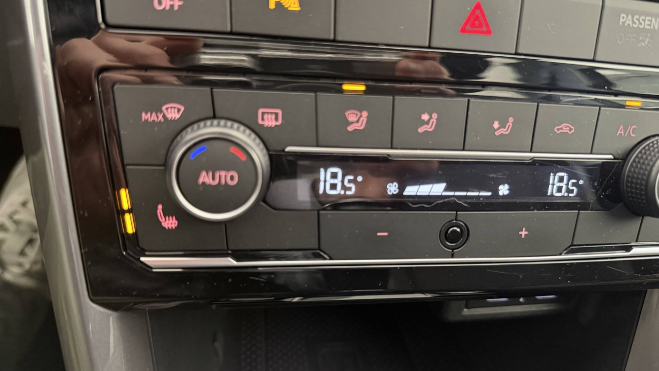 Acheter Volkswagen T-Cross T-Cross 1.0 TSI 116 Start/Stop DSG7 R-Line Edition 5p occasion dans les concessions du Groupe Faurie