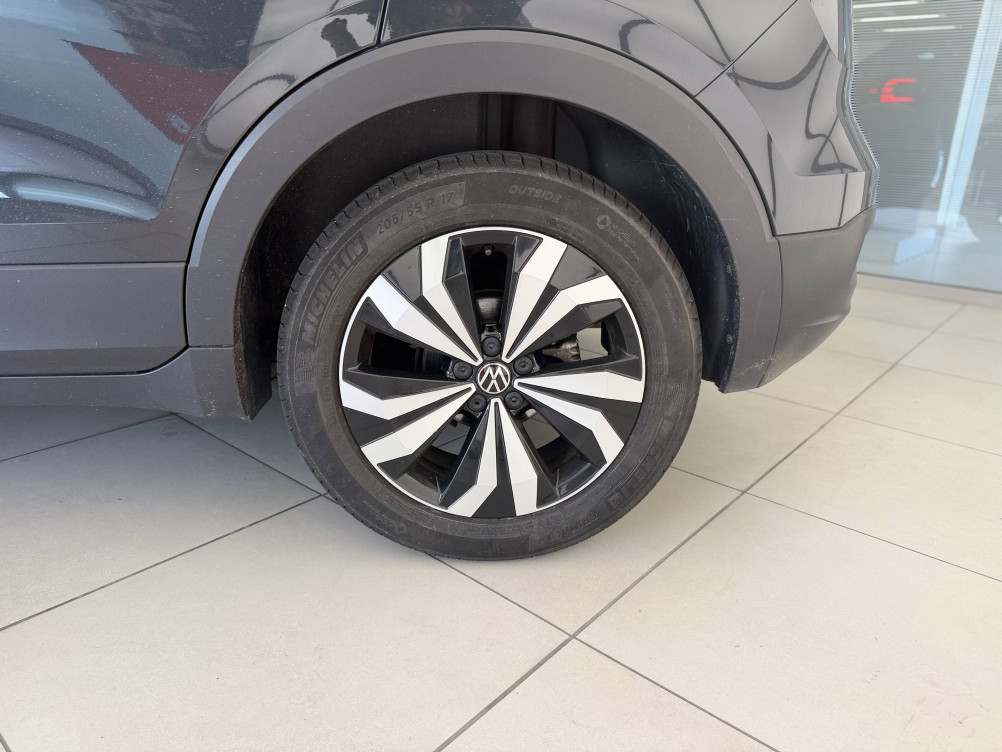 Acheter Volkswagen T-Cross T-Cross 1.0 TSI 116 Start/Stop DSG7 R-Line Edition 5p occasion dans les concessions du Groupe Faurie