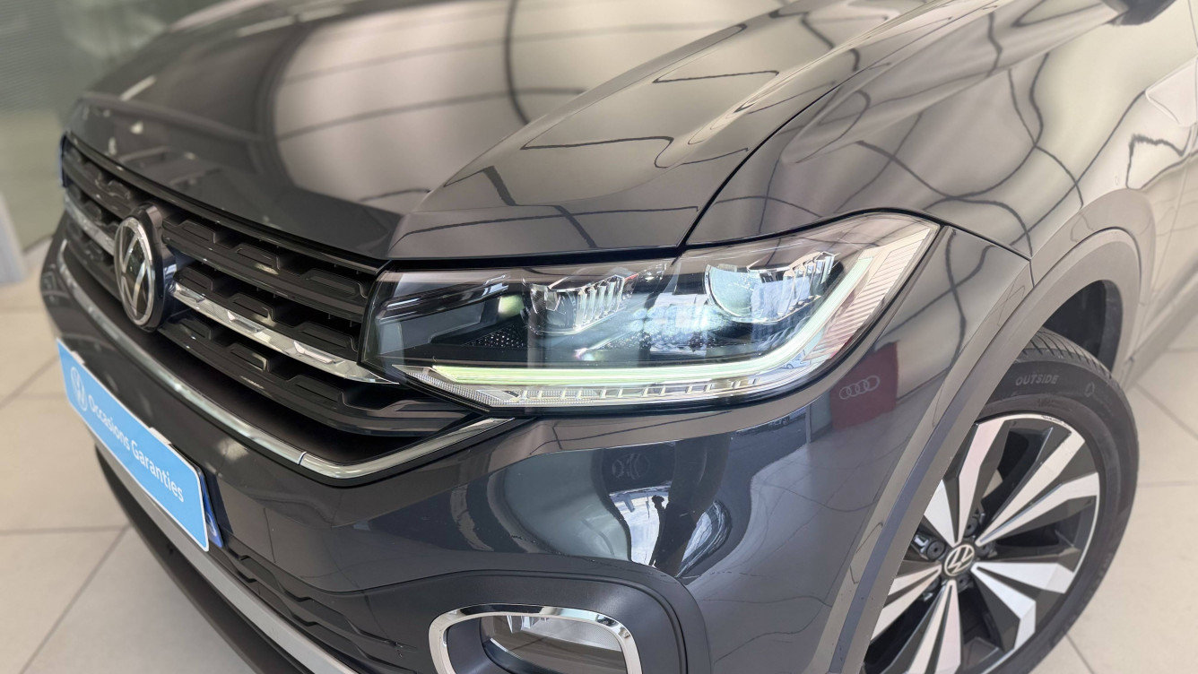 Acheter Volkswagen T-Cross T-Cross 1.0 TSI 116 Start/Stop DSG7 R-Line Edition 5p occasion dans les concessions du Groupe Faurie