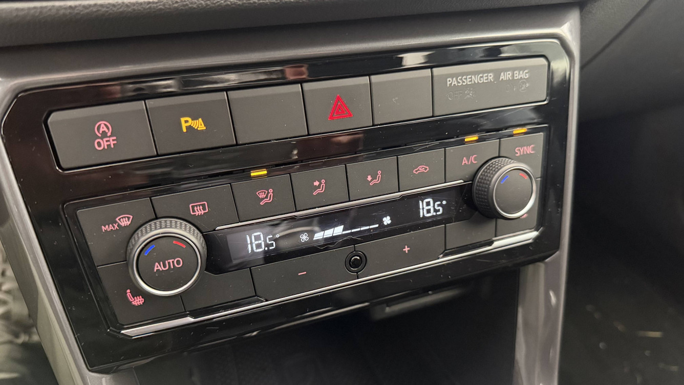 Acheter Volkswagen T-Cross T-Cross 1.0 TSI 116 Start/Stop DSG7 R-Line Edition 5p occasion dans les concessions du Groupe Faurie