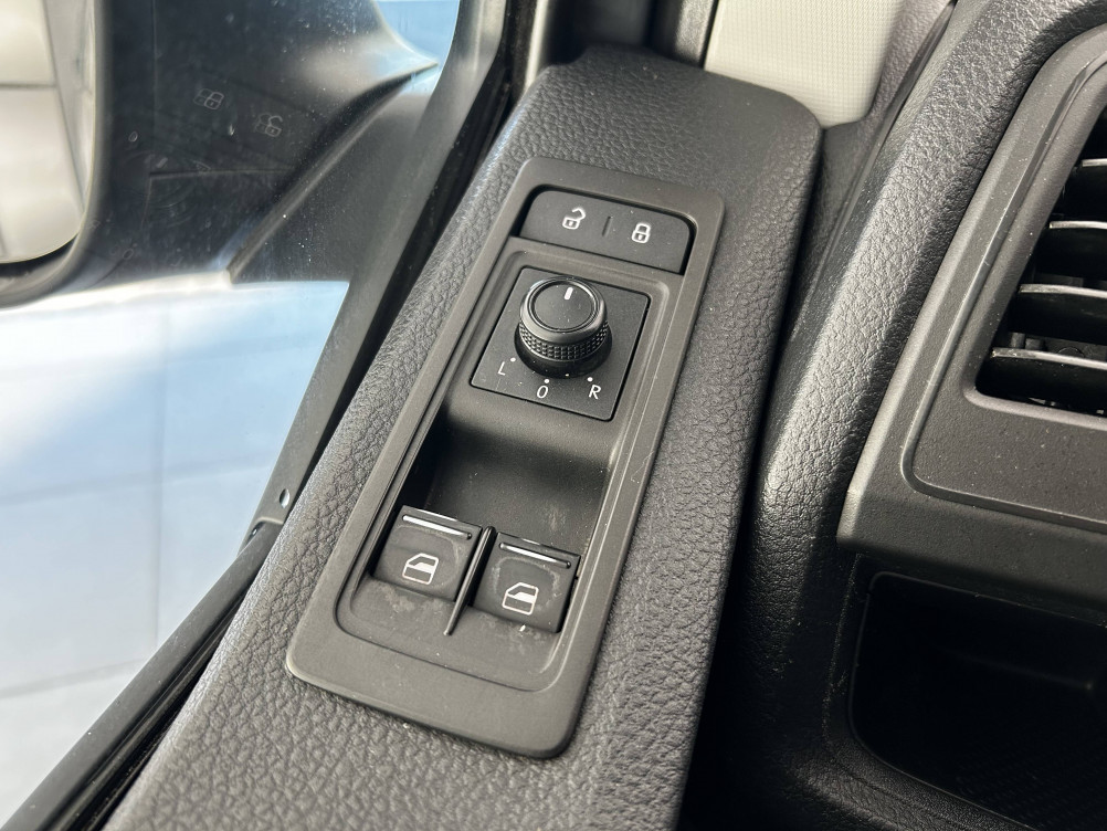 Acheter Volkswagen Transporter Fourgon T6 TRANSPORTER 6.1 VAN L1H1 2.0 TDI 150 DSG7 BUSINESS LINE 4p occasion dans les concessions du Groupe Faurie
