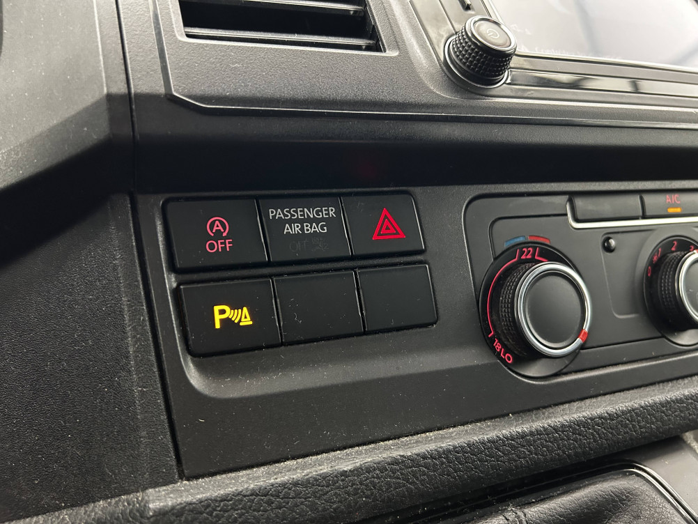 Acheter Volkswagen Transporter Fourgon T6 TRANSPORTER 6.1 VAN L1H1 2.0 TDI 150 DSG7 BUSINESS LINE 4p occasion dans les concessions du Groupe Faurie