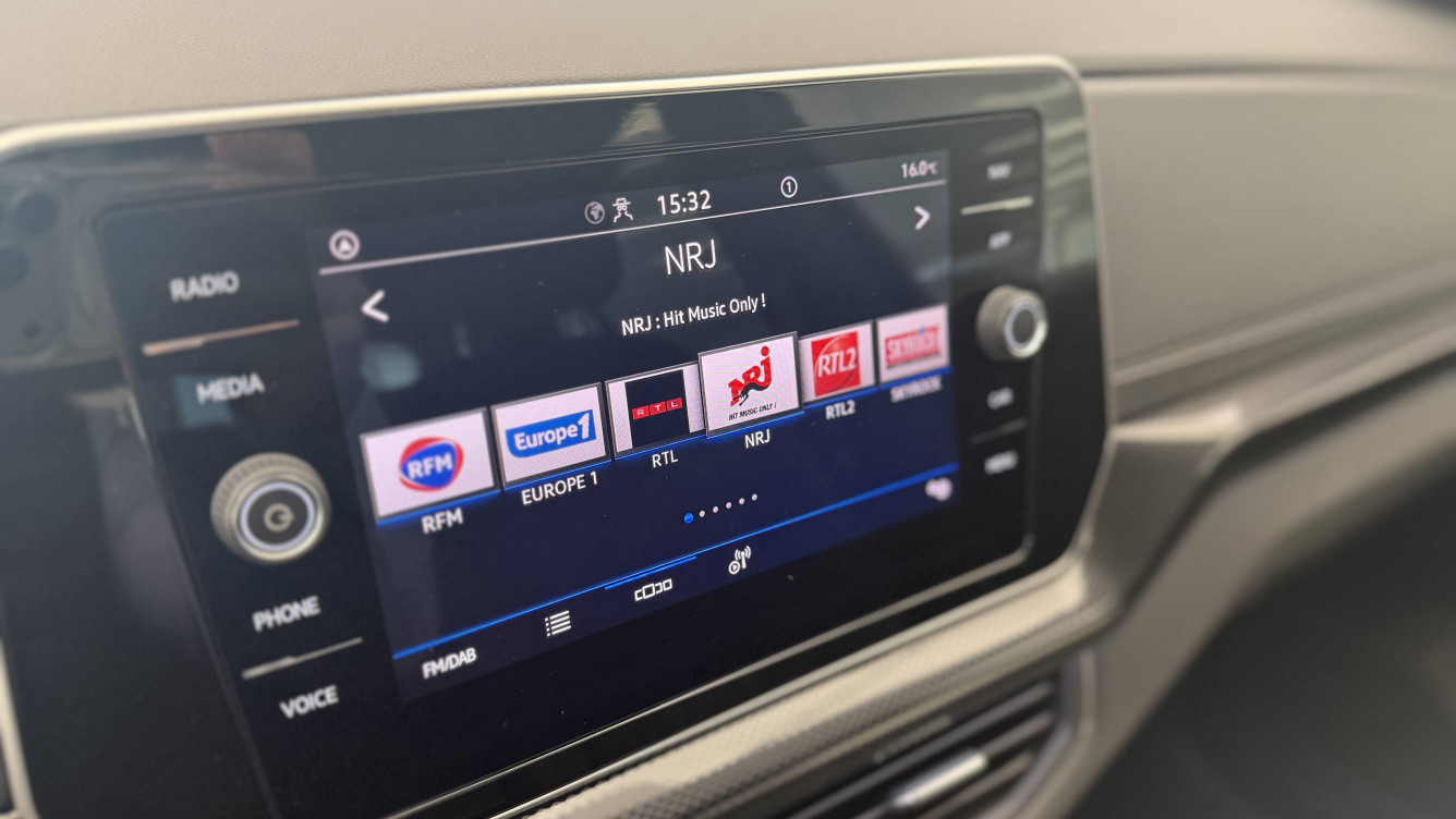 Acheter Volkswagen T-Cross T-Cross 1.0 TSI 116 Start/Stop DSG7 R-Line Edition 5p occasion dans les concessions du Groupe Faurie