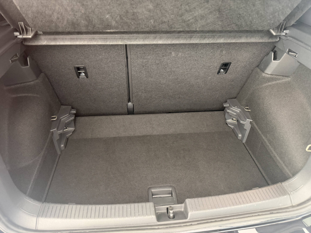 Acheter Volkswagen T-Cross T-Cross 1.0 TSI 116 Start/Stop DSG7 R-Line Edition 5p occasion dans les concessions du Groupe Faurie