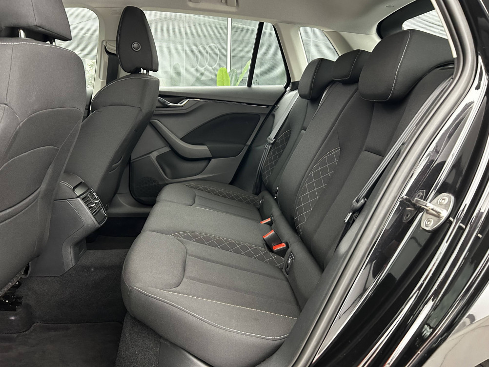 Acheter Skoda Kamiq Kamiq 1.0 TSI Evo 110 ch BVM6 Business 5p occasion dans les concessions du Groupe Faurie