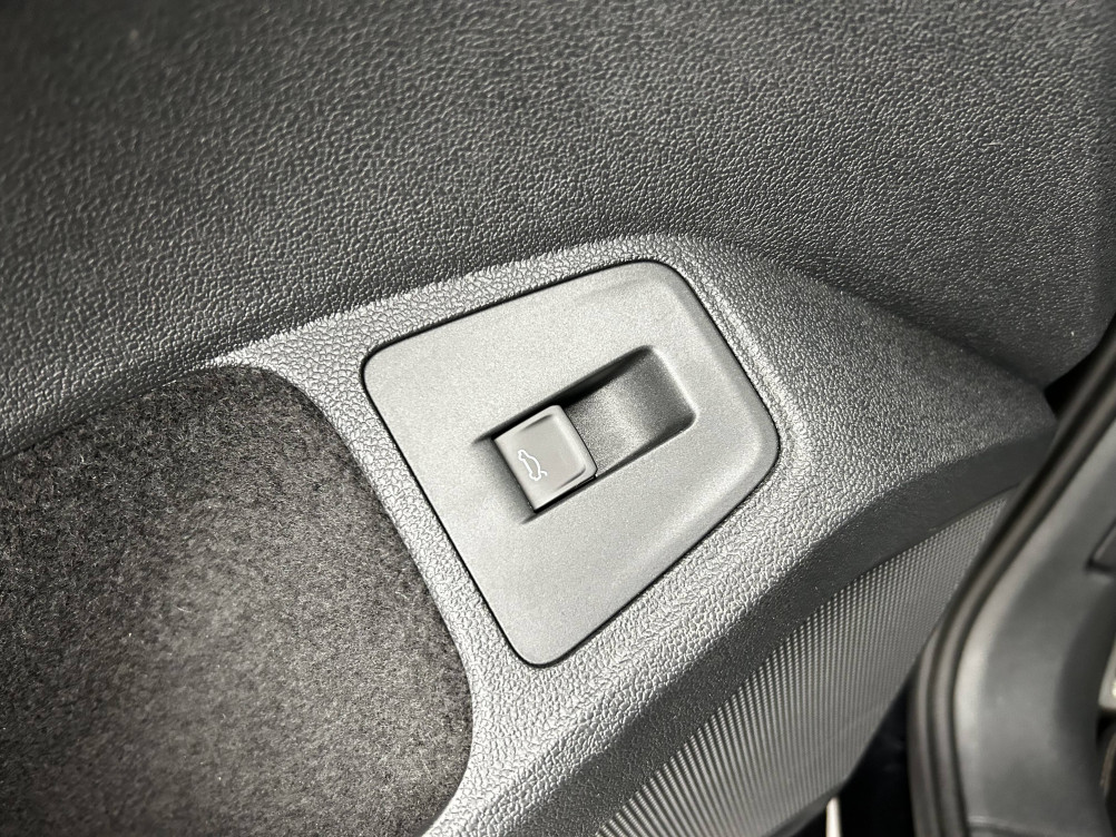 Acheter Volkswagen Tiguan Tiguan 2.0 TDI 150ch DSG7 R-Line 5p occasion dans les concessions du Groupe Faurie