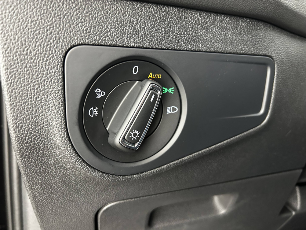 Acheter Volkswagen Tiguan Tiguan 2.0 TDI 150ch DSG7 R-Line 5p occasion dans les concessions du Groupe Faurie