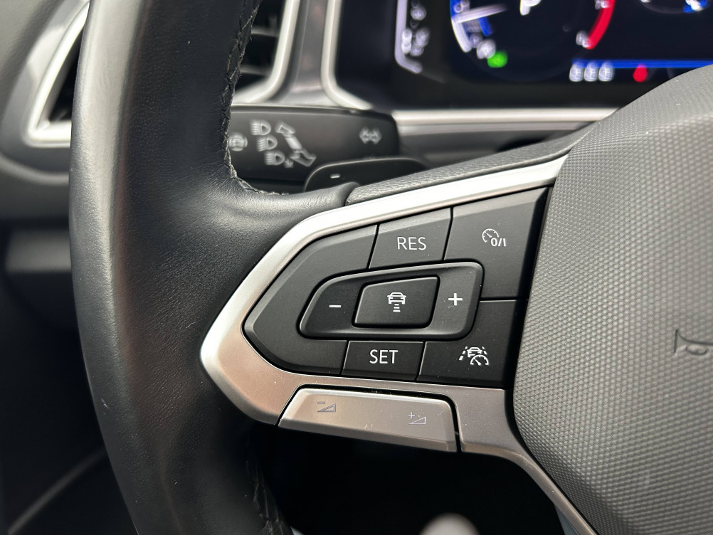 Acheter Volkswagen T-Roc T-Roc 1.5 TSI EVO 150 Start/Stop DSG7 Style Exclusive 5p occasion dans les concessions du Groupe Faurie