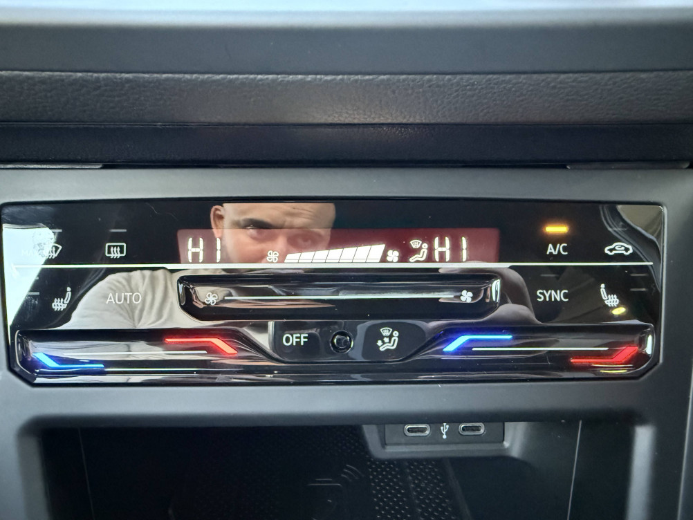 Acheter Volkswagen Taigo Taigo 1.0 TSI 110 DSG7 R-Line 5p occasion dans les concessions du Groupe Faurie