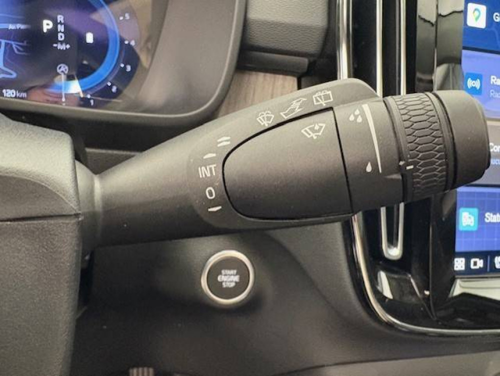 Acheter Volvo XC40 XC40 B3 163 ch DCT7 Ultimate 5p occasion dans les concessions du Groupe Faurie