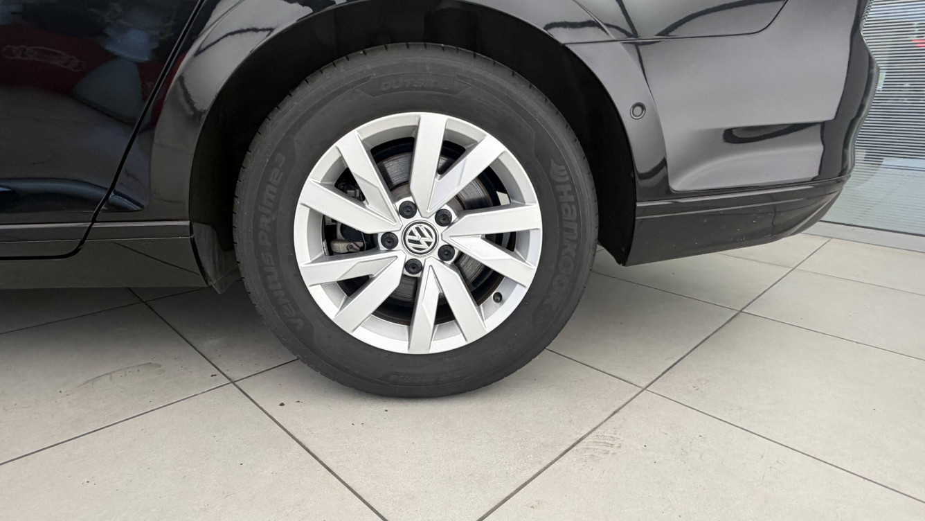 Acheter Volkswagen Passat Passat 1.6 TDI 120 DSG7 Business 4p occasion dans les concessions du Groupe Faurie