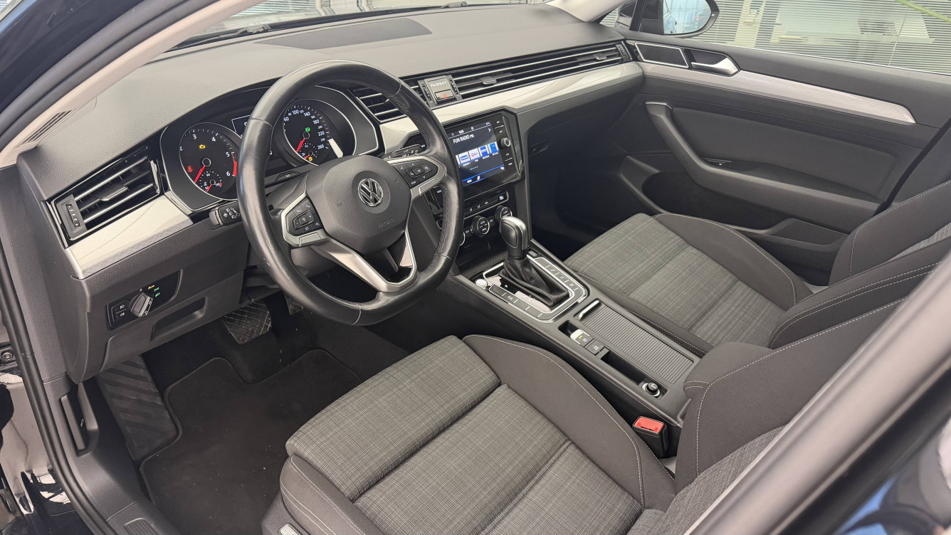 Acheter Volkswagen Passat Passat 1.6 TDI 120 DSG7 Business 4p occasion dans les concessions du Groupe Faurie