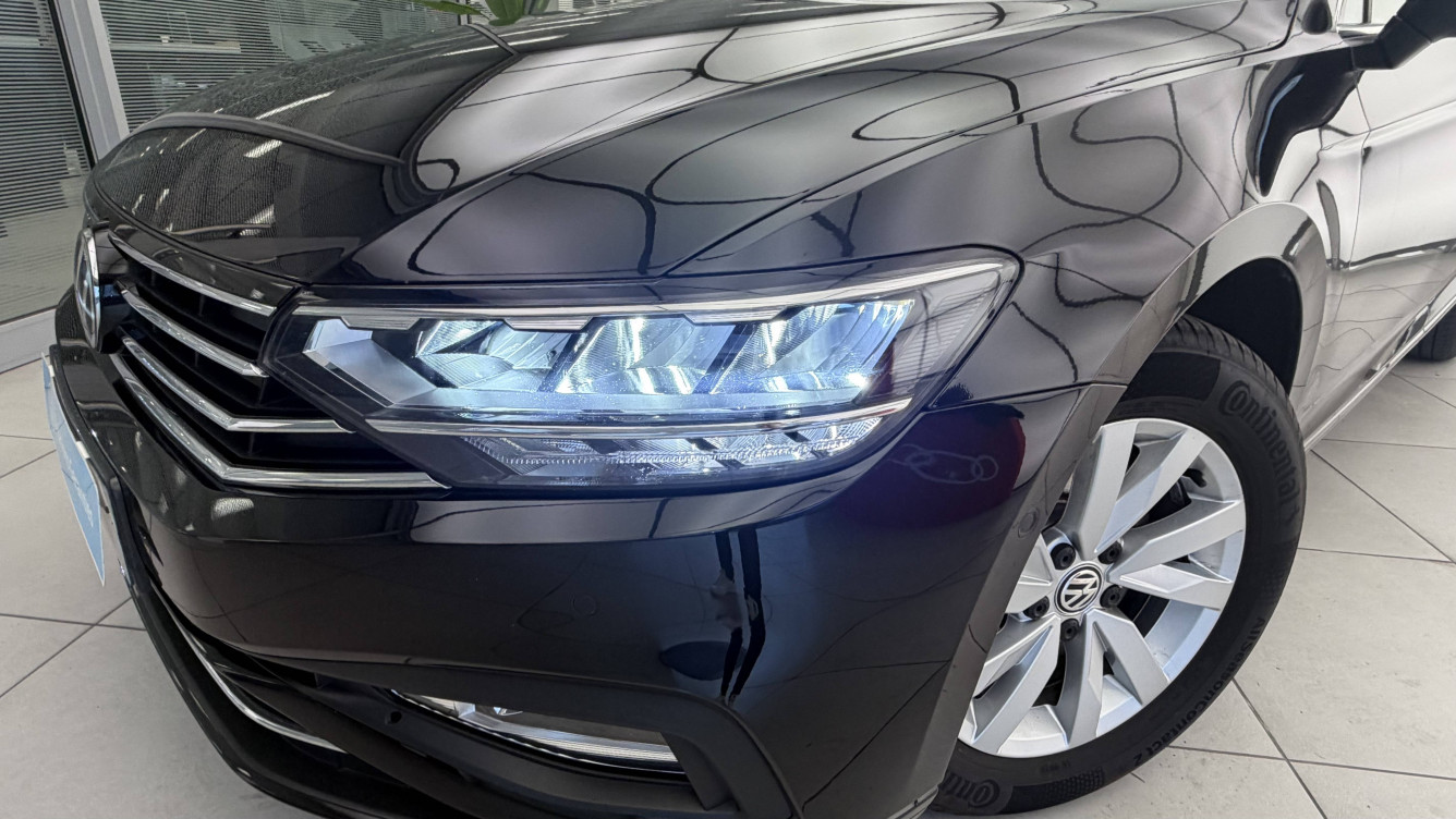 Acheter Volkswagen Passat Passat 1.6 TDI 120 DSG7 Business 4p occasion dans les concessions du Groupe Faurie