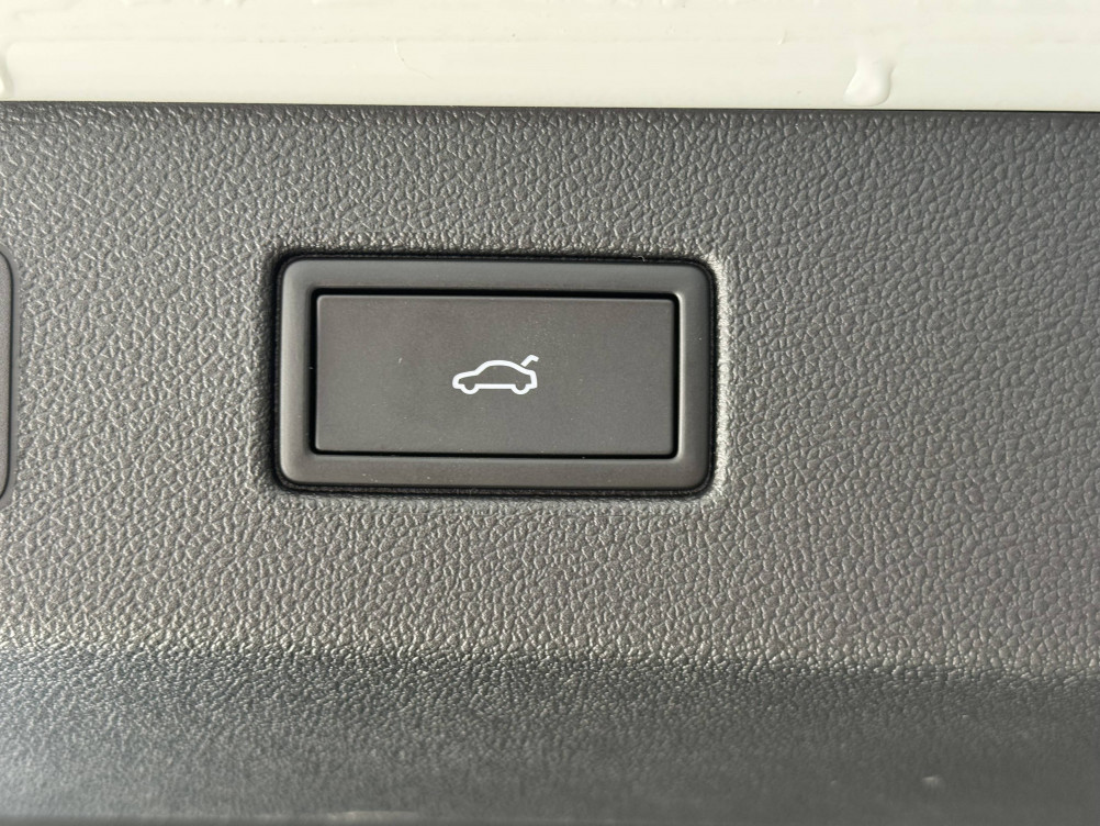 Acheter Volkswagen T-Roc T-Roc 1.5 eTSI EVO2 Hybrid 150 ch DSG7 R-Line 5p neuf dans les concessions du Groupe Faurie