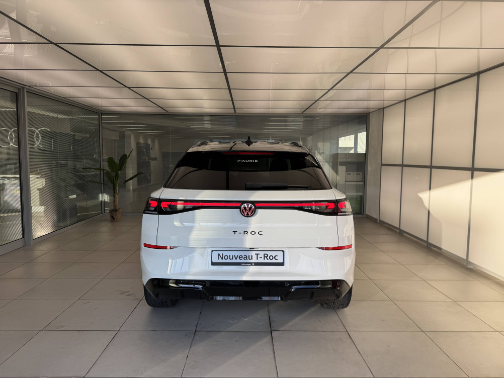 Acheter Volkswagen T-Roc T-Roc 1.5 eTSI EVO2 Hybrid 150 ch DSG7 R-Line 5p neuf dans les concessions du Groupe Faurie