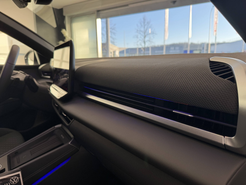 Acheter Volkswagen T-Roc T-Roc 1.5 eTSI EVO2 Hybrid 150 ch DSG7 R-Line 5p neuf dans les concessions du Groupe Faurie